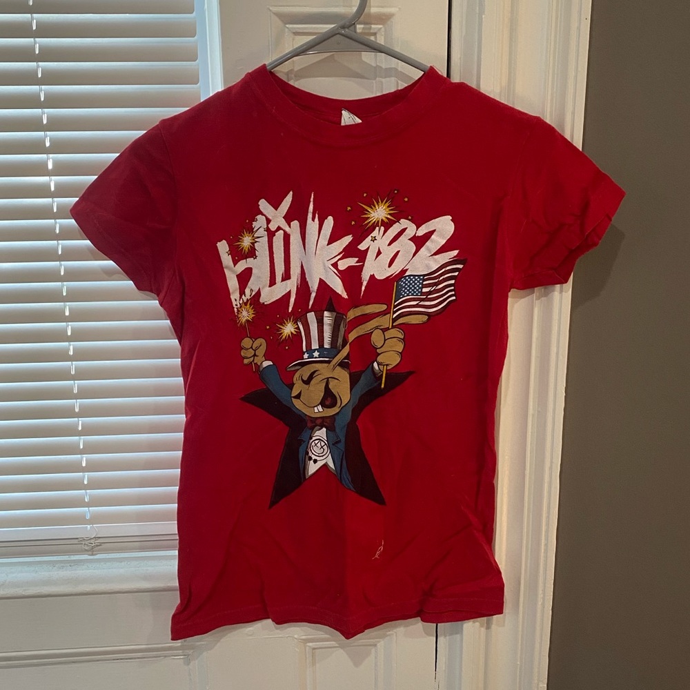 Limited edition Fourth of July blink 182 band tee